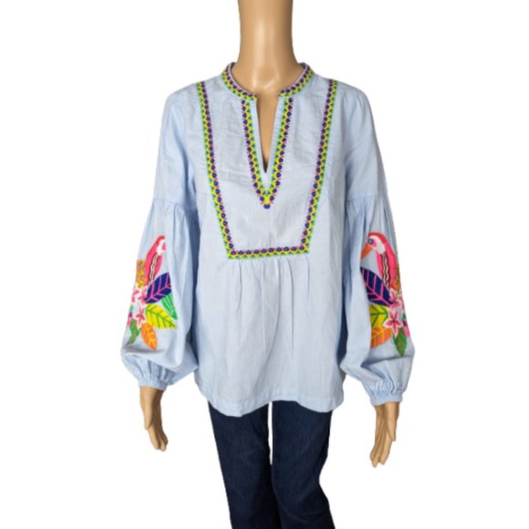 crown & ivy Tops - Crown & Ivy Embroidered Peasant Top S